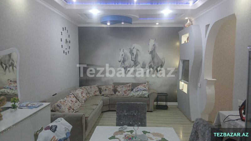 Satılır 2 mərtəbəli 5 otaqlı ev Satılır 2 mərtəbəli 5 otaqlı ev