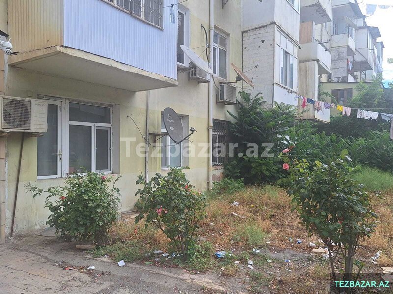 Badamdarda 2 otaqlı təmirli mənzil satılır Badamdarda 2 otaqlı təmirli mənzil satılır