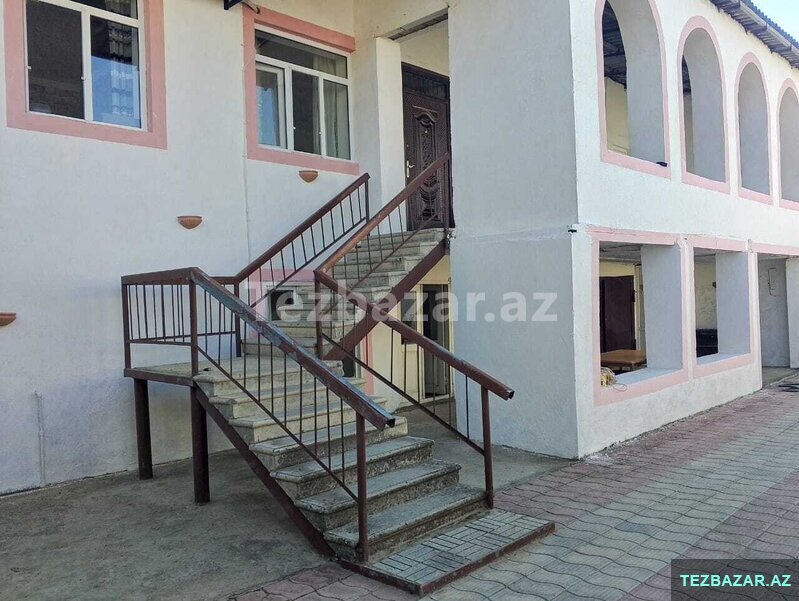 Satılır 8 otaqlı həyət evi 200 m², Buzovna q Satılır 8 otaqlı həyət evi 200 m², Buzovna q