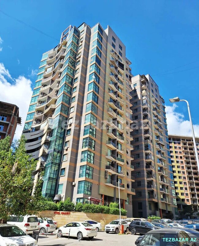 Satılır 4 otaqlı yeni tikili 205 m², 28 May m Satılır 4 otaqlı yeni tikili 205 m², 28 May m