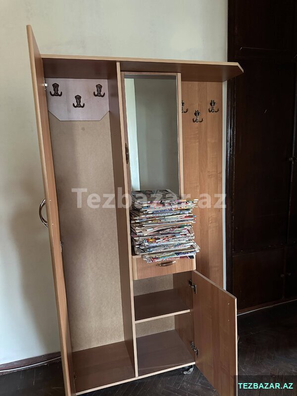 Satılır həm qonaq otağı üçün həm də dəhliz Satılır həm qonaq otağı üçün həm də dəhliz
