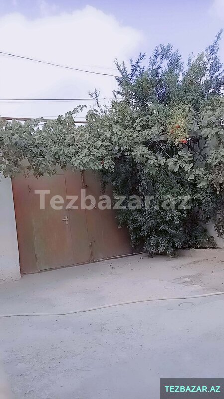 4 otaqlı həyət evi satılır 4 otaqlı həyət evi satılır