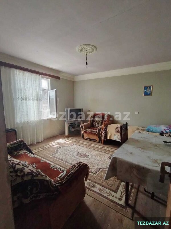 Buzovnada həyət evi satılırr Buzovnada həyət evi satılırr