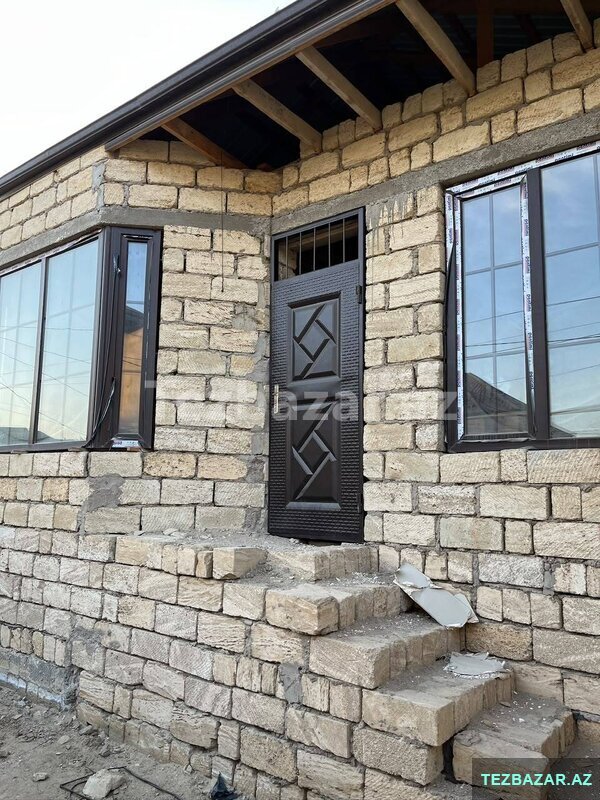 Masazirda 3 otaqli heyet evi satilir Masazirda 3 otaqli heyet evi satilir