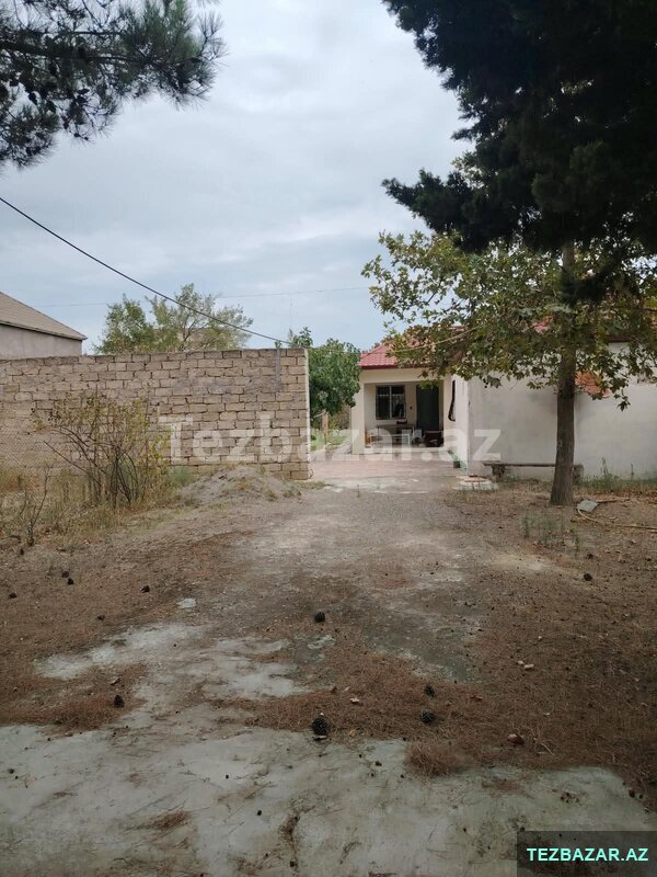 Mərdəkanda 15 sot həyət evi satılır Mərdəkanda 15 sot həyət evi satılır