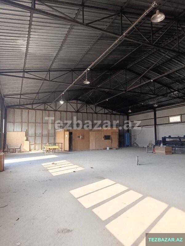 Zengezur sadliqi yaxinliqinda 700 kv anbar icareye verilir Zengezur sadliqi yaxinliqinda 700 kv anbar icareye verilir