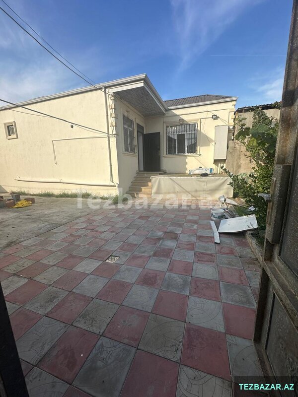 Həyət evi satilir Həyət evi satilir