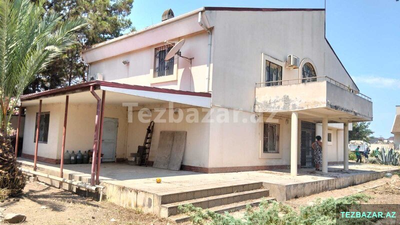 Buzovnada həyət evi satılır Buzovnada həyət evi satılır