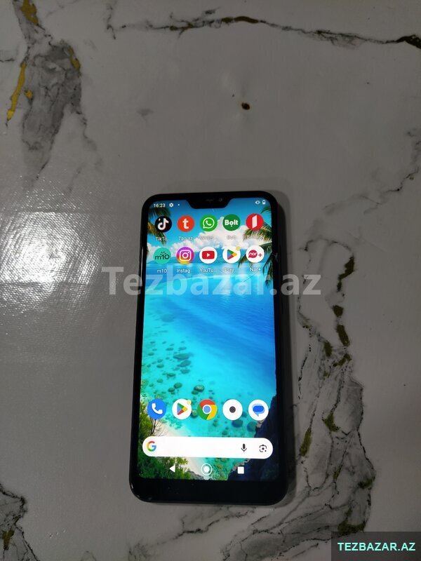 Xiaomi Mi A2 lite Xiaomi Mi A2 lite