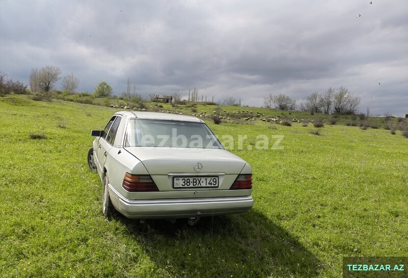 mersedes E 2.3 mator 1992 il karobka Me115 at gucu rengi boz mersedes E 2.3 mator 1992 il karobka Me115 at gucu rengi boz