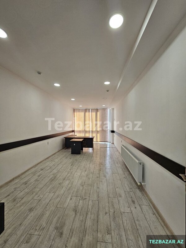 Babəkdə ofis otağı Babəkdə ofis otağı