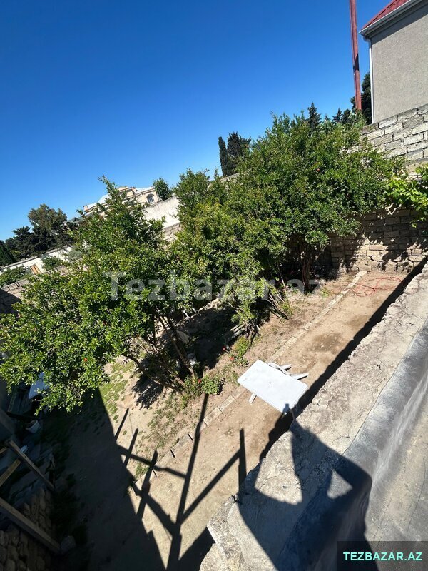 Mərdəkanda həyət evi satılırrr Mərdəkanda həyət evi satılırrr