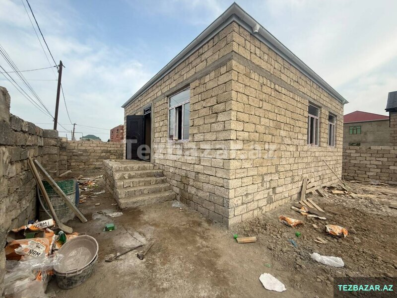Mastağada ucuz ev satılır Mastağada ucuz ev satılır