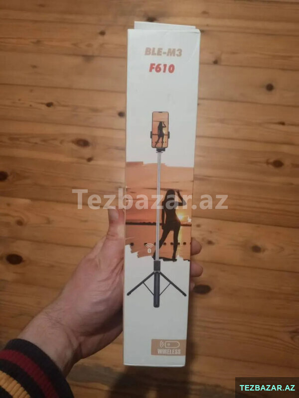 Monopod, selfi çubuğu və tripod Monopod, selfi çubuğu və tripod