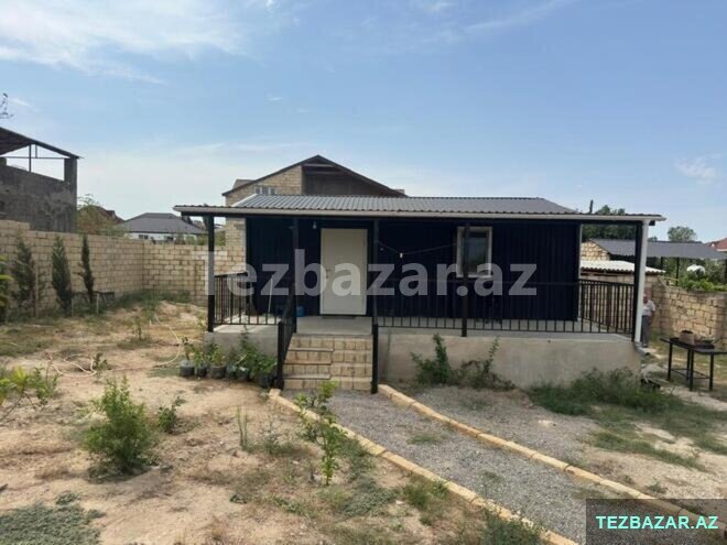 Həyət evi satılır Həyət evi satılır